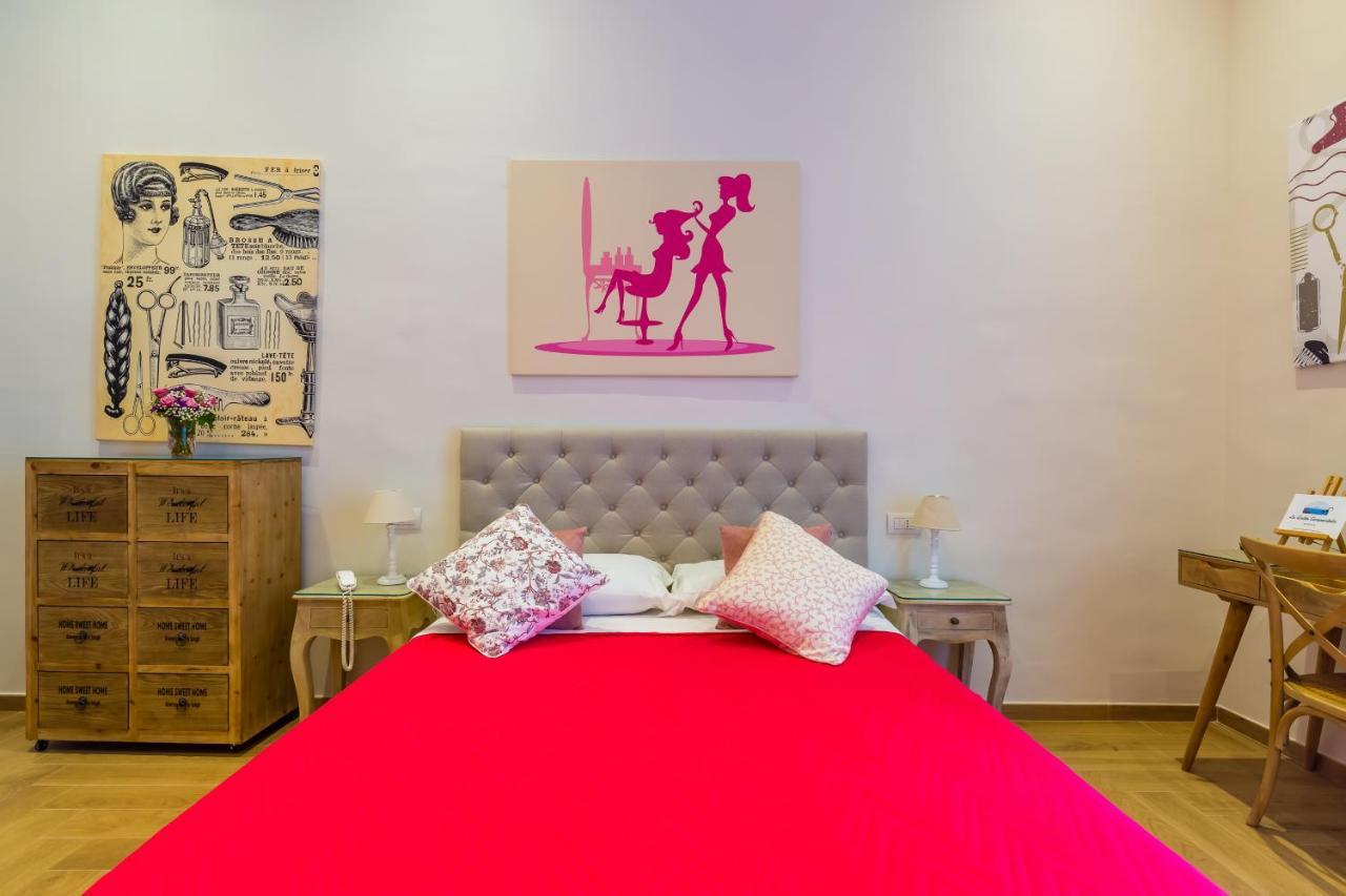 La Gatta Cenerentola Rooms Napoli Bagian luar foto