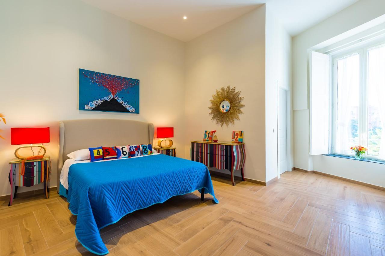 La Gatta Cenerentola Rooms Napoli Bagian luar foto